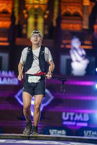 BIB: 9221
                            <button type="button" onclick="openModal(22644338)" class="btn btn-primary btn-sm float-right btn-popup" data-toggle="modal" data-target=".modal-high-quality">
                        <i class="fas fa-shopping-cart"></i> Add to Cart
                    </button>
                                            <button type="button" onclick="isThisMe(22644338, true)" class="btn btn-success btn-sm float-right btn-popup btn-isme hidden" data-toggle="tooltip" data-placement="bottom" title="นี่คือรูปของคุณใช่ไหม คลิกที่นี่เพื่อเอาเข้าอัลบั้ม">
                        <i class="fas fa-plus"></i> Add to album
                    </button>
                    <button type="button" onclick="isThisMe(22644338, false)" class="btn btn-warning btn-sm float-right btn-popup btn-isnotme hidden">
                        <i class="fas fa-ban"></i> Remove from album
                    </button>